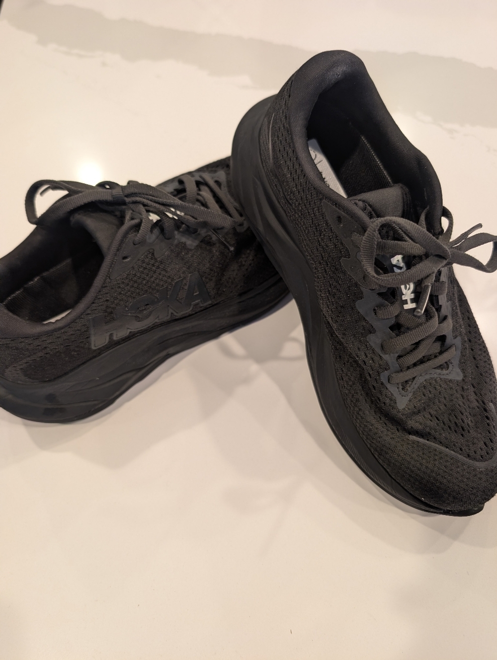 HOKA One One Rincon 4 Wide Black Running Shoes Women’s 7.5D